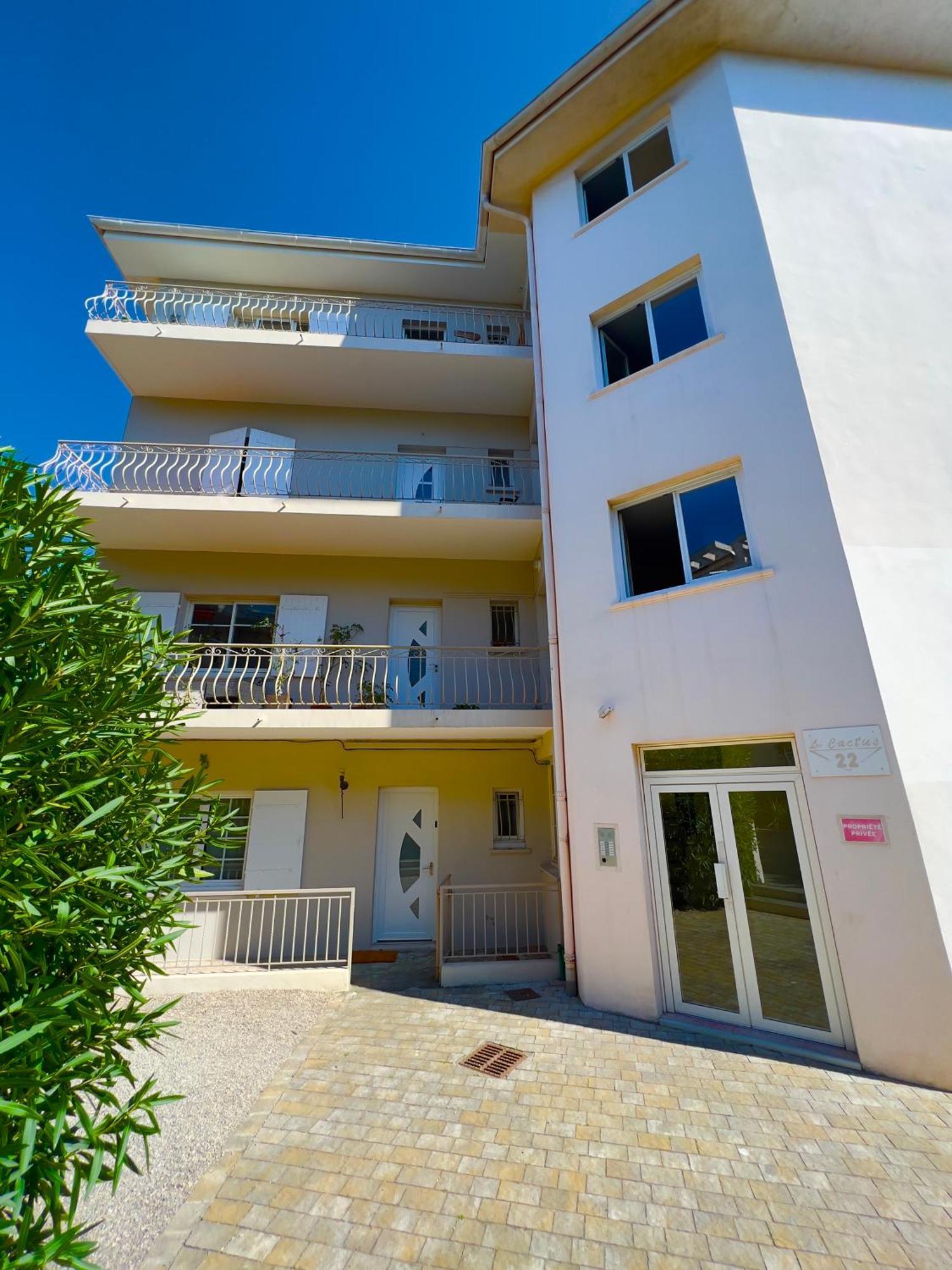 Les Cactus Frejus Plage Екстер'єр фото